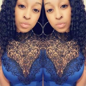 Meet your Posher, Danika